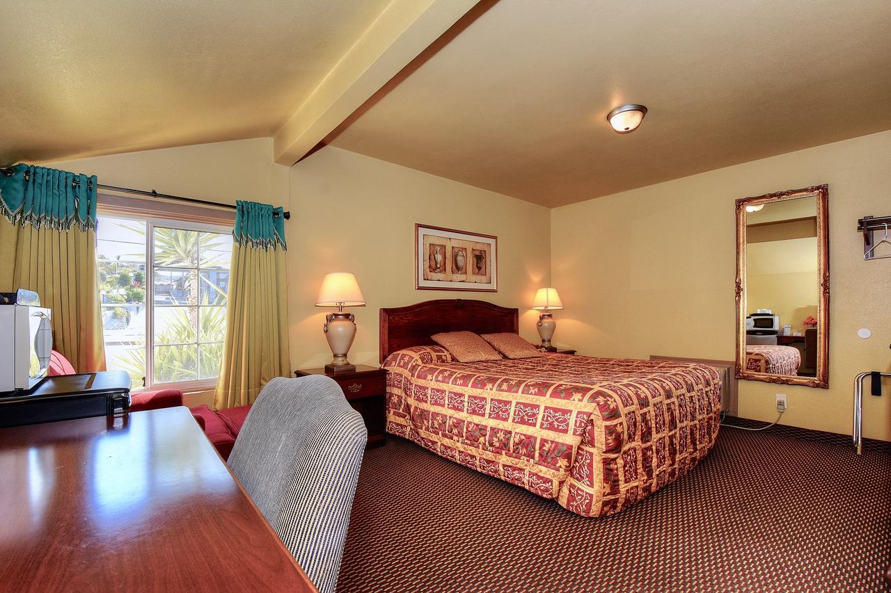Bayside Inn Monterey Exterior foto